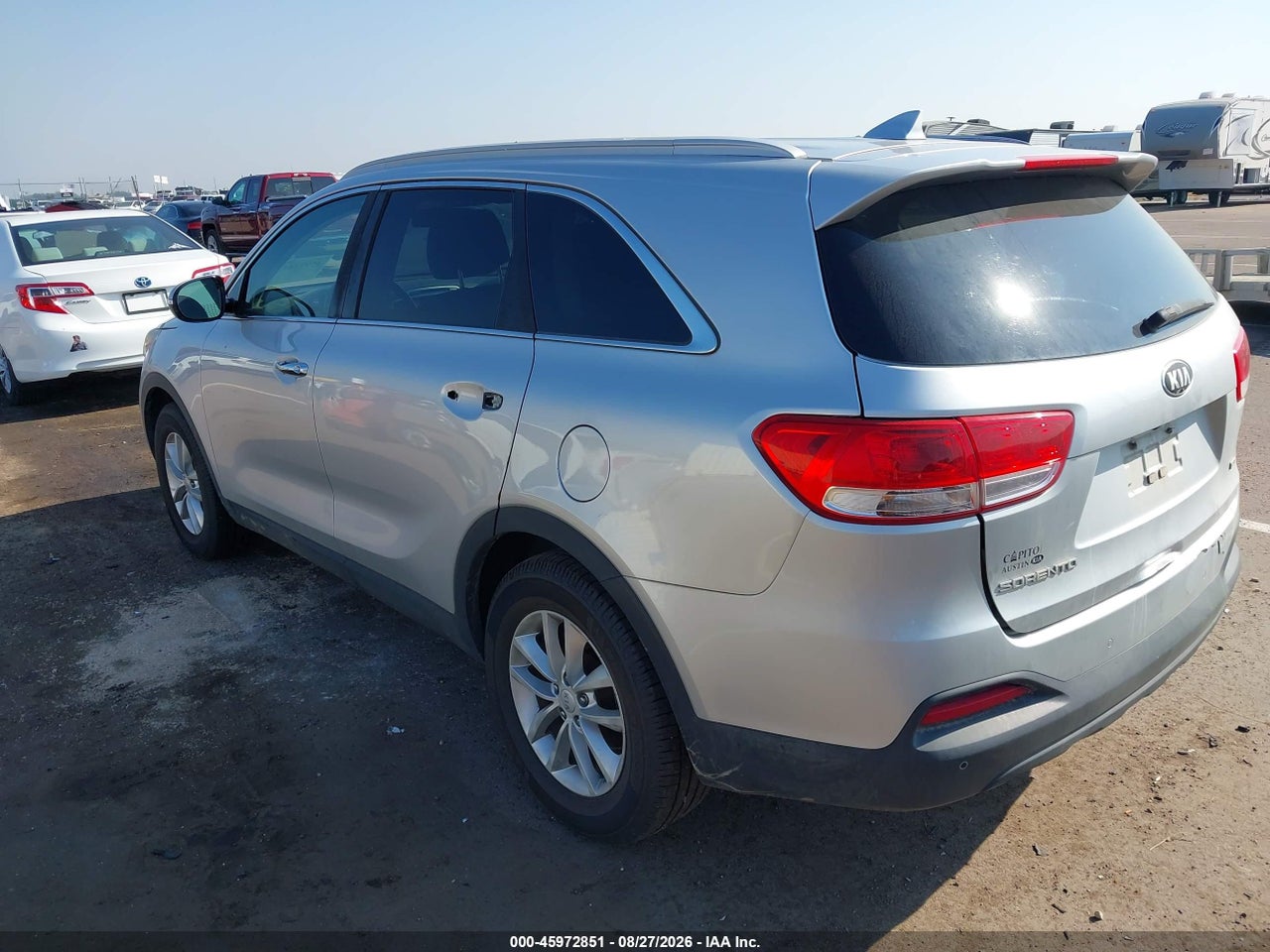 2017 KIA SORENTO 2.4L LX · 3/11