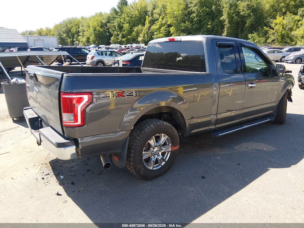 2015 FORD F-150 XLT · 4/10
