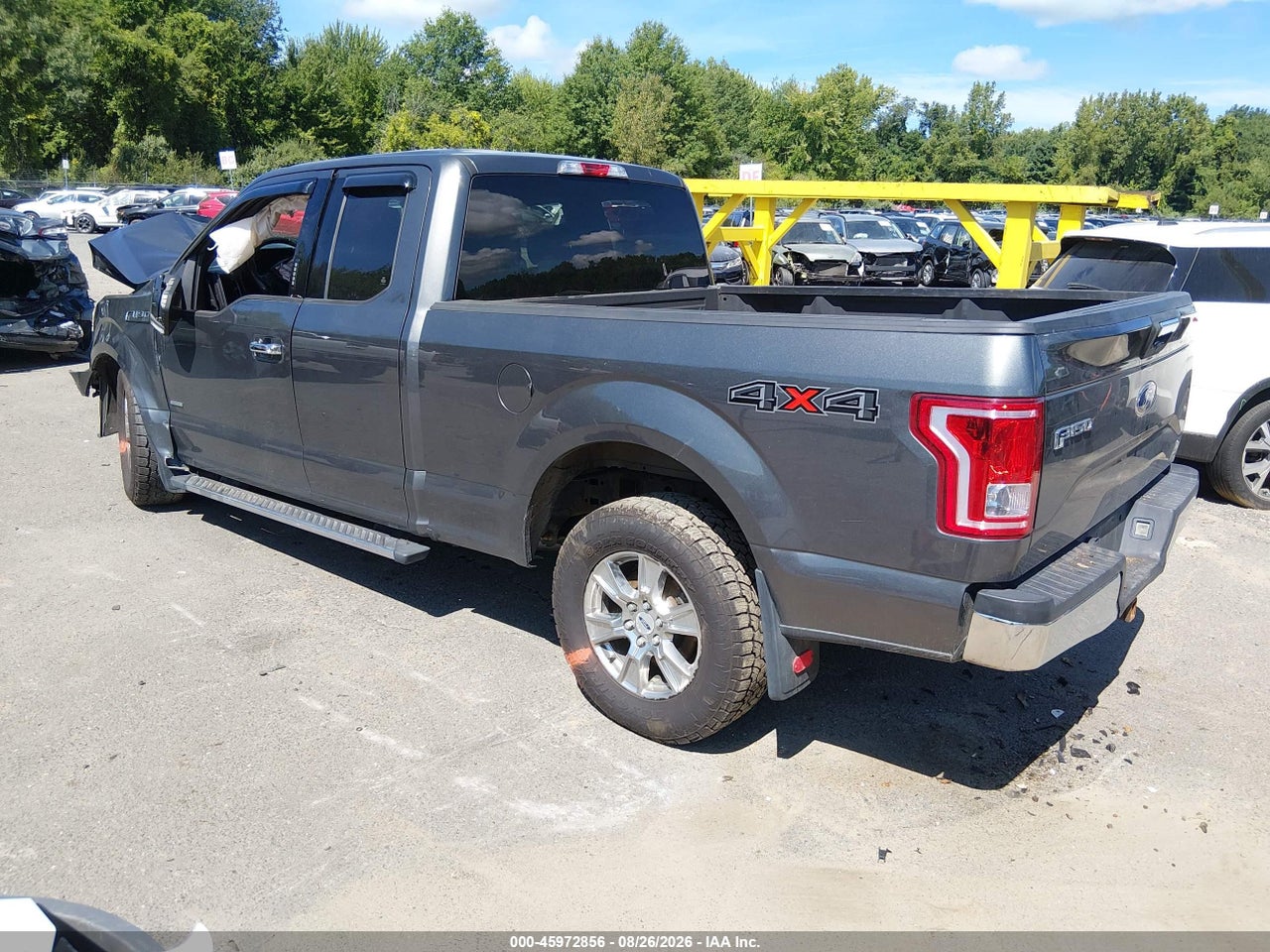 2015 FORD F-150 XLT · 3/10