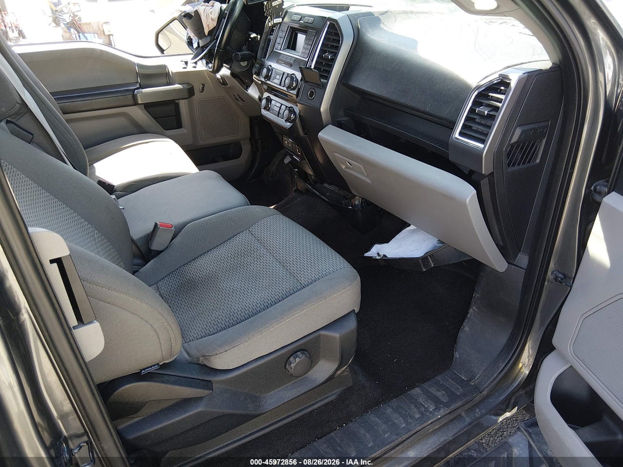 2015 FORD F-150 XLT · 5/10