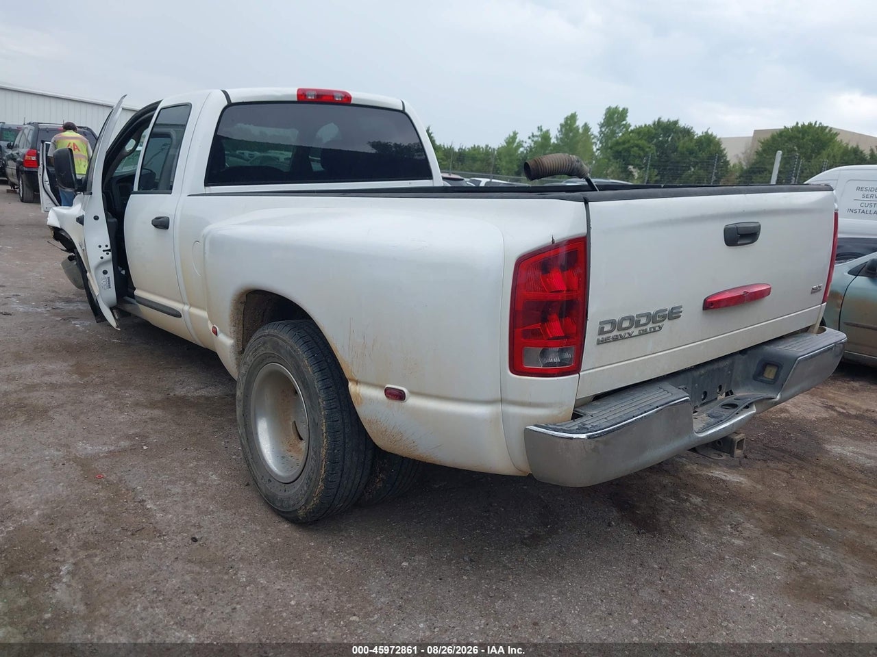 2004 DODGE RAM 3500 SLT/LARAMIE · 3/4