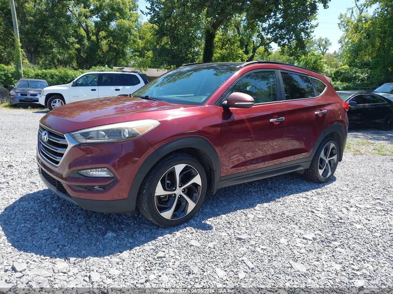 2016 HYUNDAI TUCSON LIMITED · 2/11