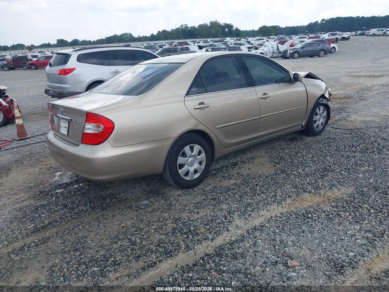 2002 TOYOTA CAMRY LE/XLE/SE · 4/11