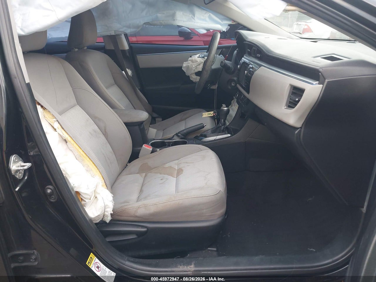 2016 TOYOTA COROLLA LE · 5/11