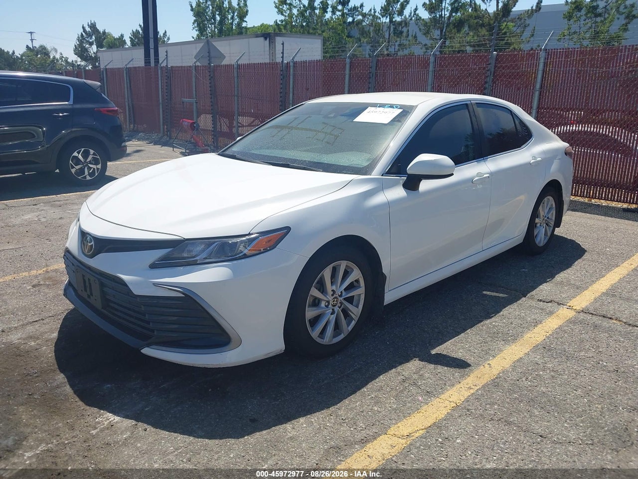 2022 TOYOTA CAMRY LE · 2/11