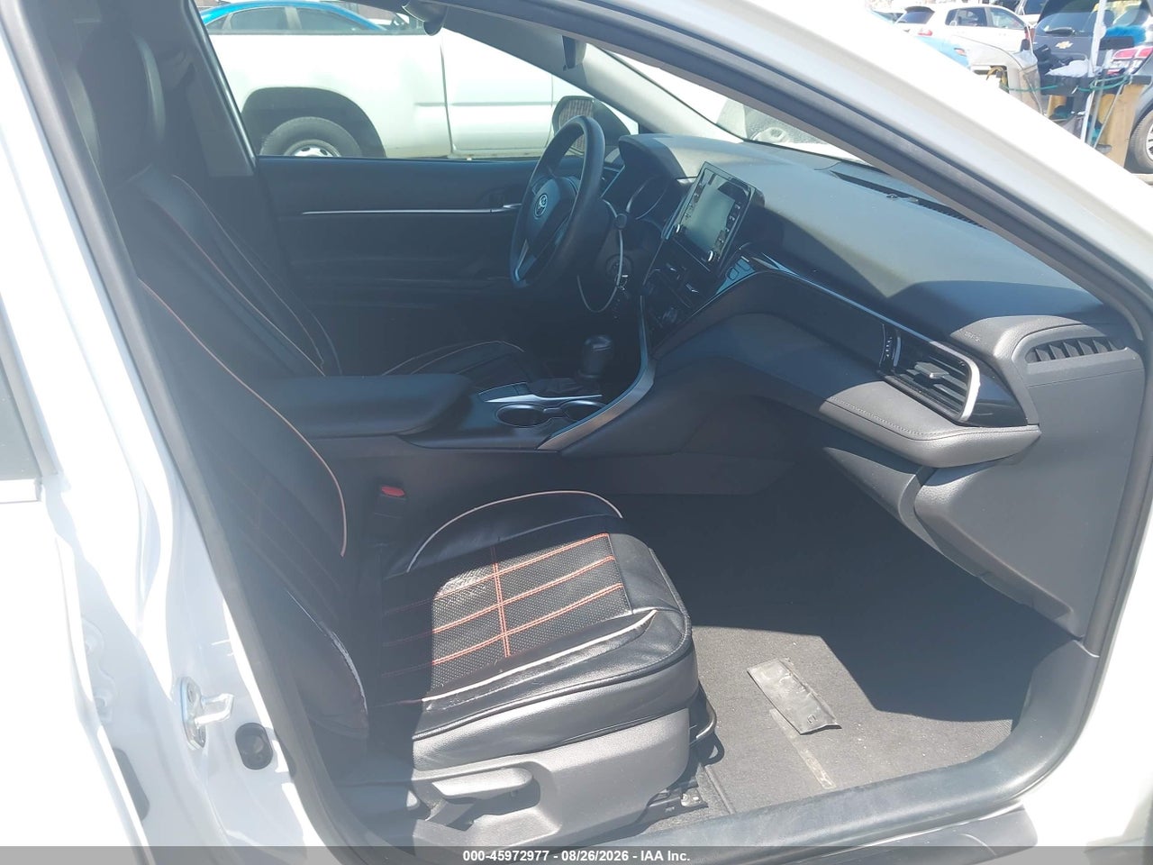 2022 TOYOTA CAMRY LE · 5/11