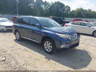 2011 TOYOTA HIGHLANDER SE V6