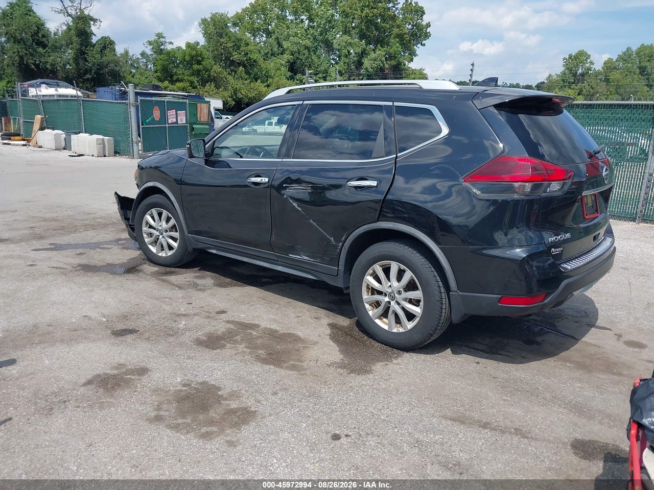 2018 NISSAN ROGUE SV · 3/11