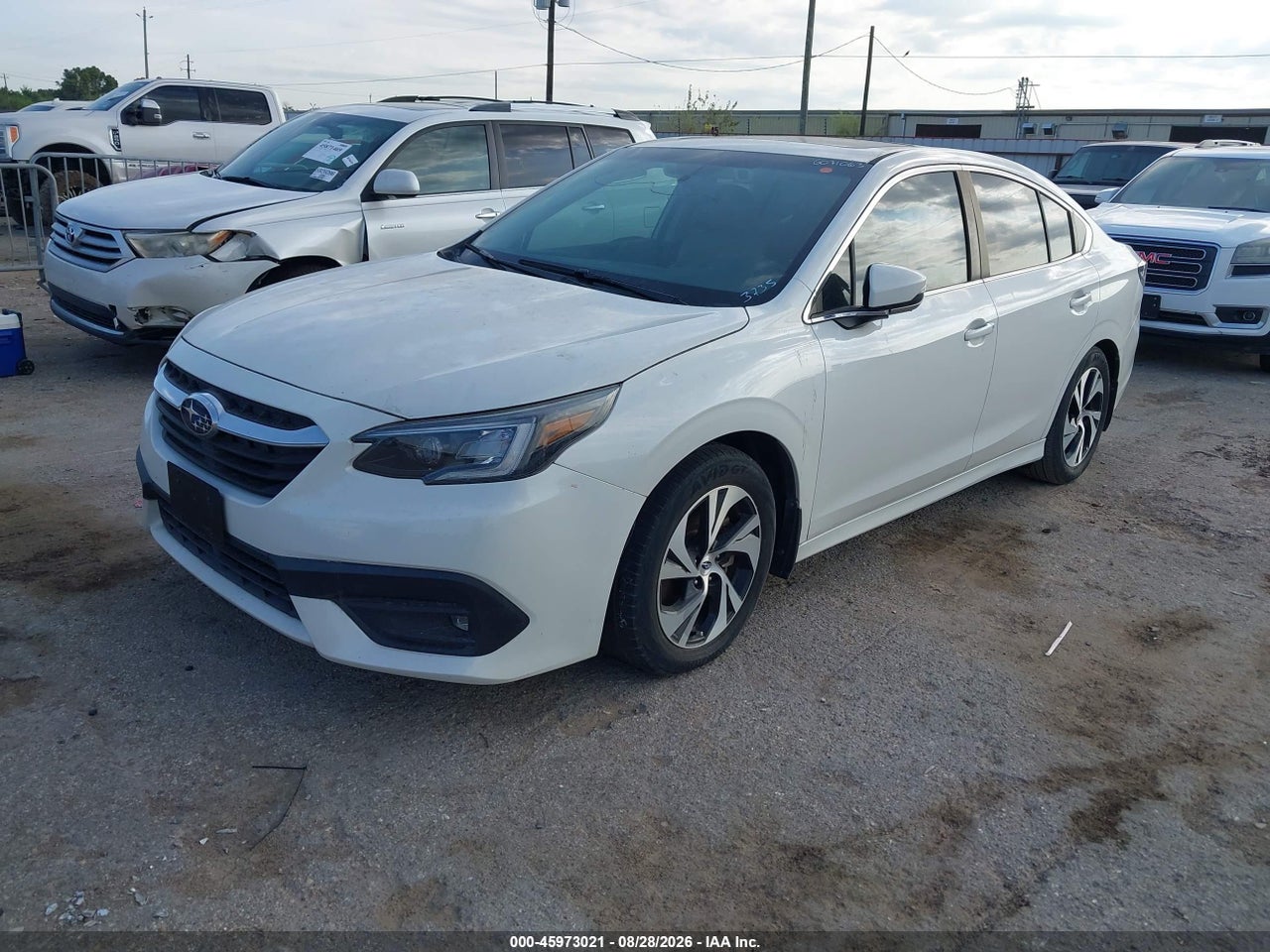 2021 SUBARU LEGACY PREMIUM · 2/10