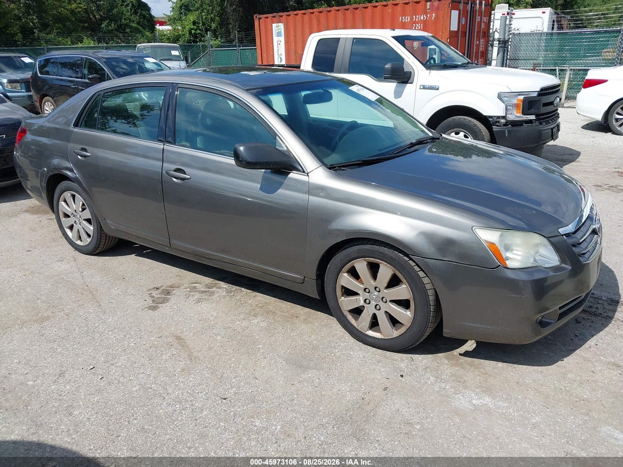 2005 TOYOTA AVALON XLS · 6/11