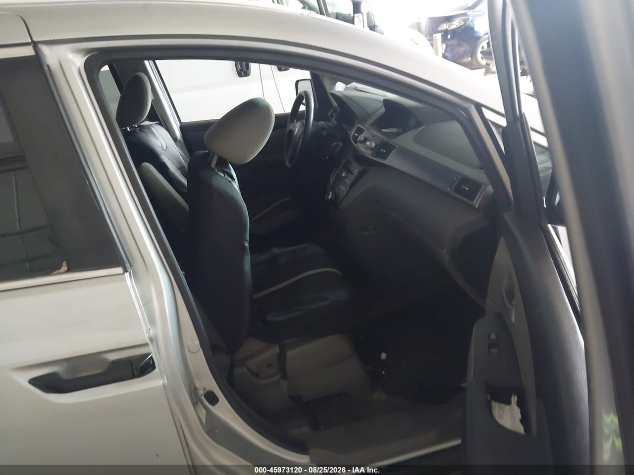 2013 HONDA ODYSSEY LX · 5/11