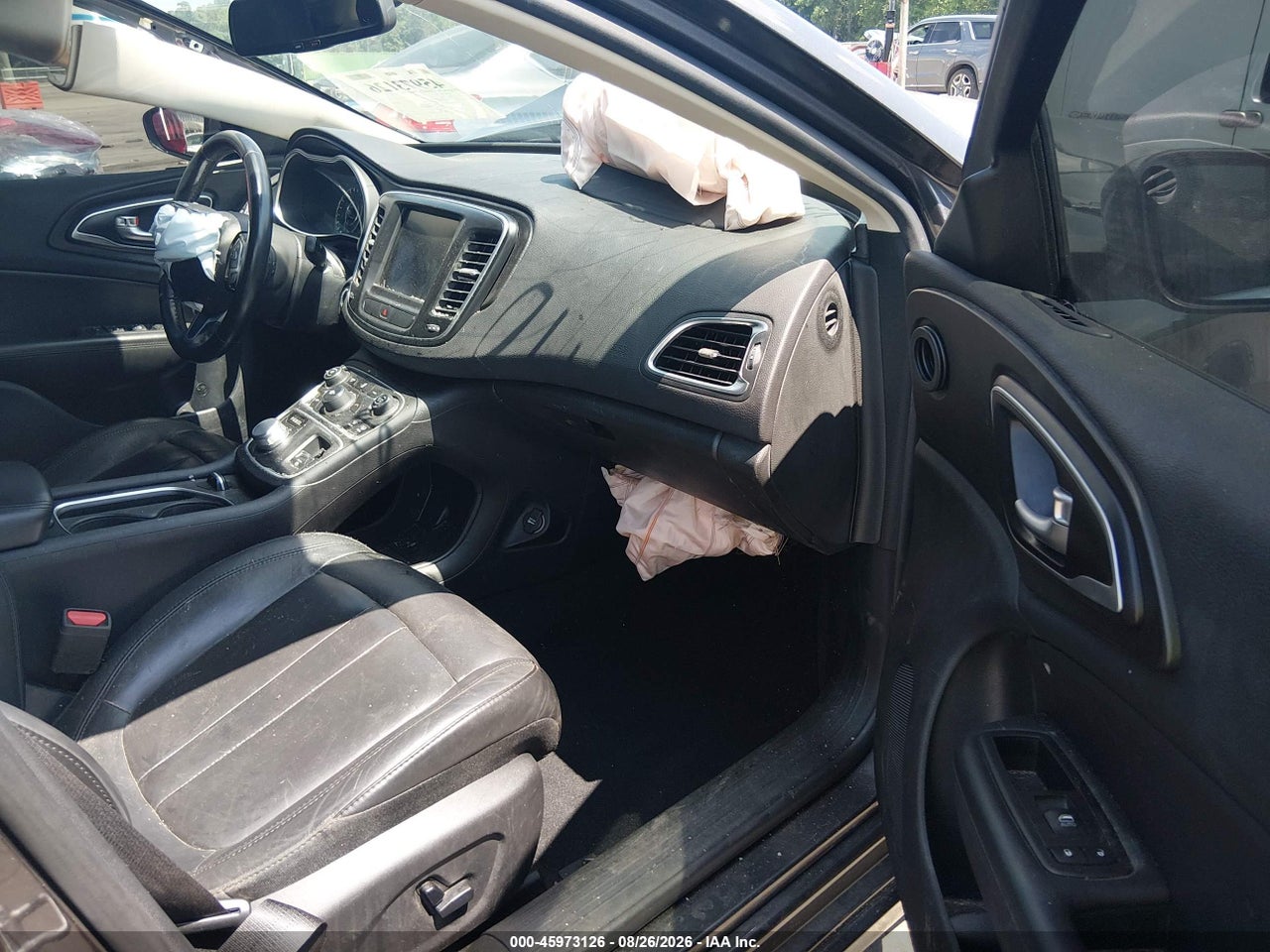 2017 CHRYSLER 200 LIMITED PLATINUM · 5/10