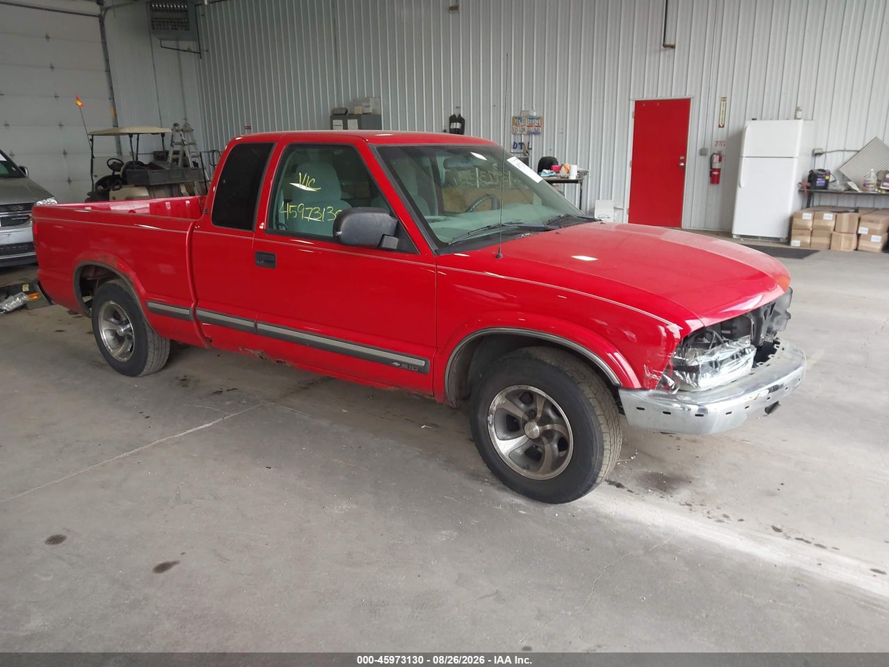 1GCCS195018****** · 2001 CHEVROLET S-10 LS