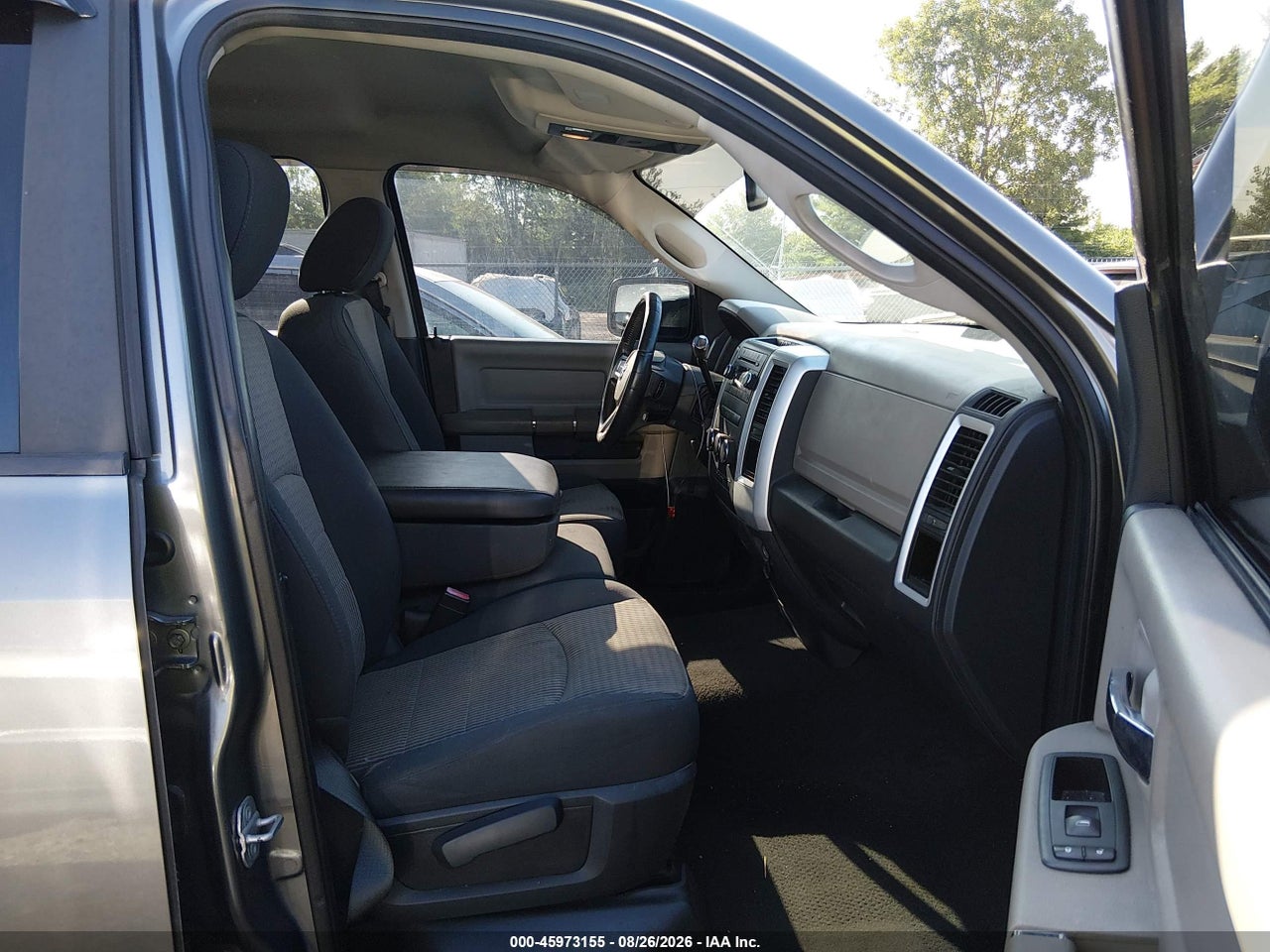 2010 DODGE RAM 1500 SLT/SPORT/TRX · 5/11