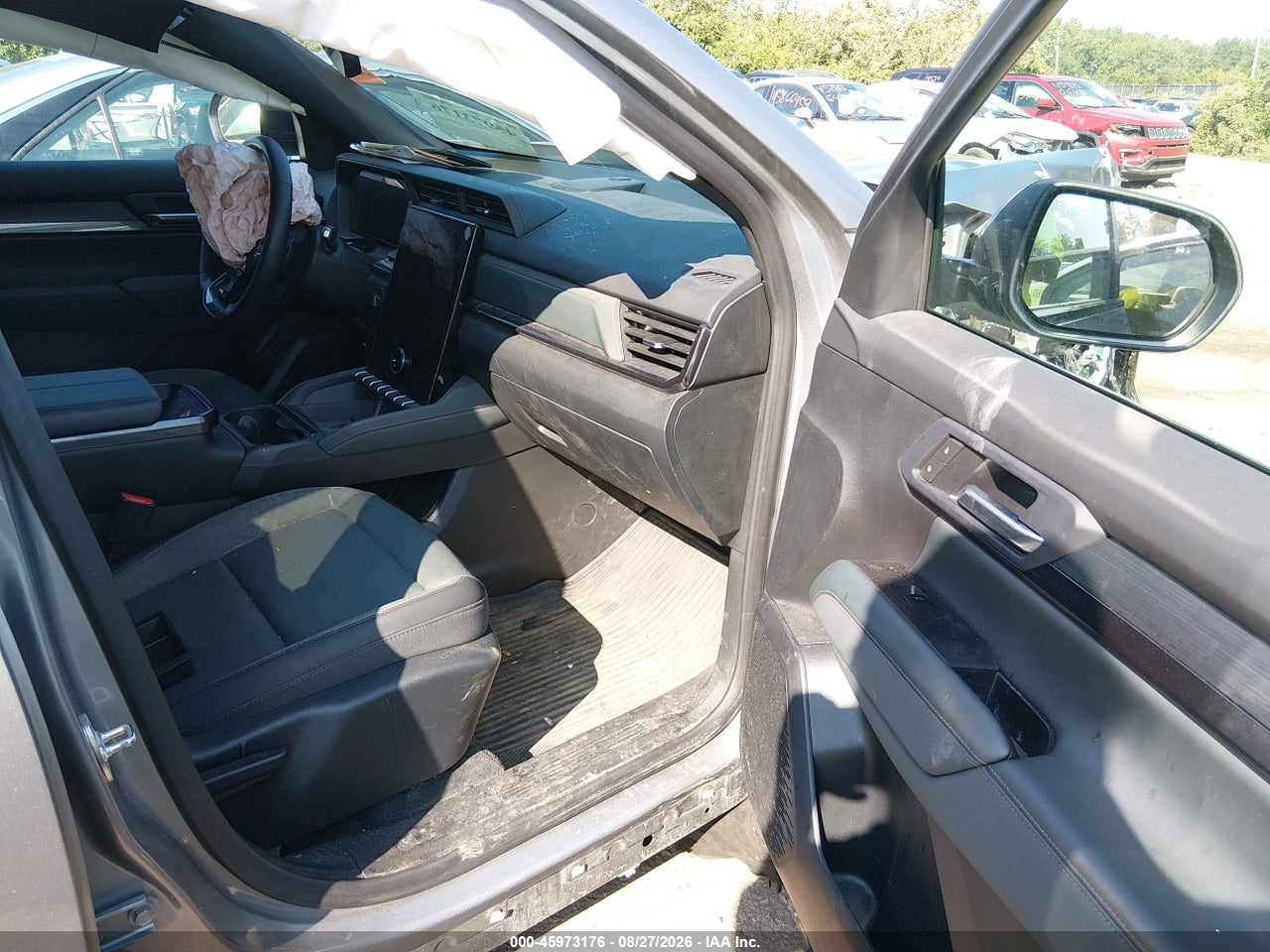2026 GMC TERRAIN AWD AT4 · 5/11
