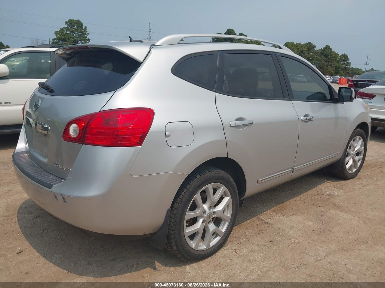 2013 NISSAN ROGUE SV W/SL PKG · 4/10