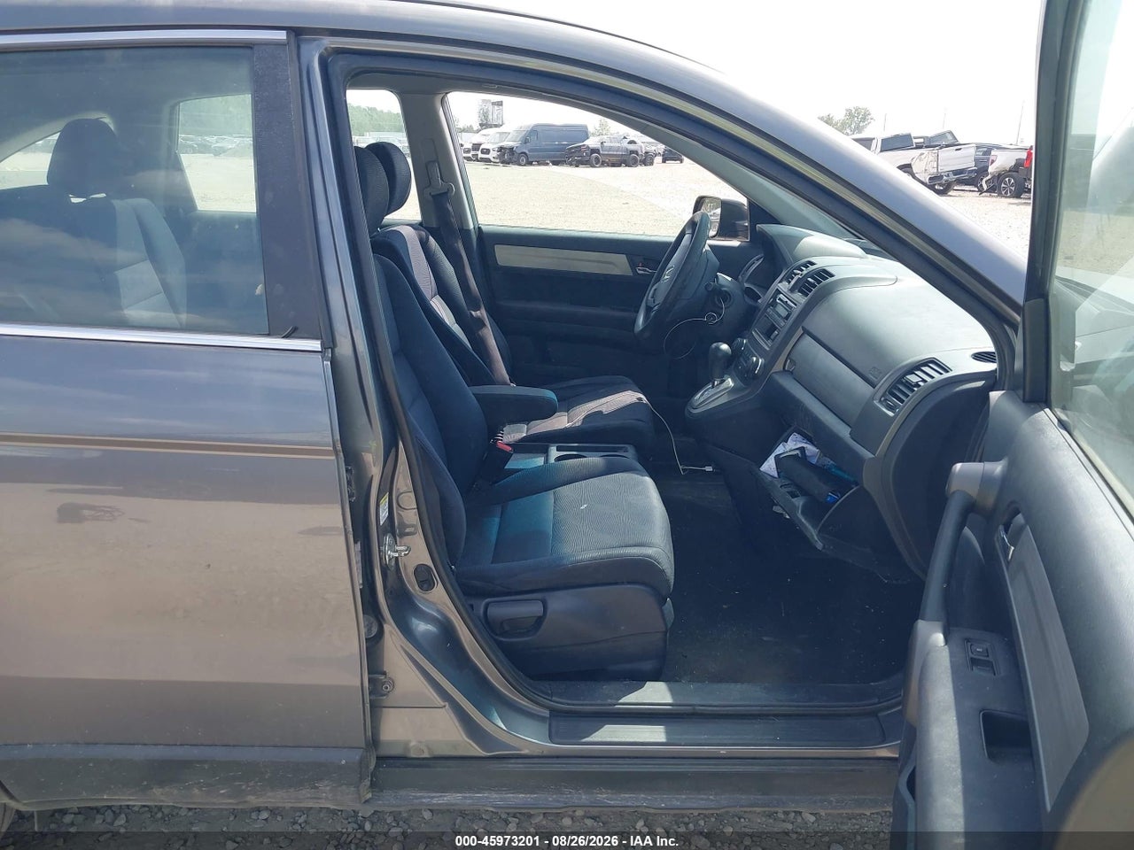 2010 HONDA CR-V LX · 5/11
