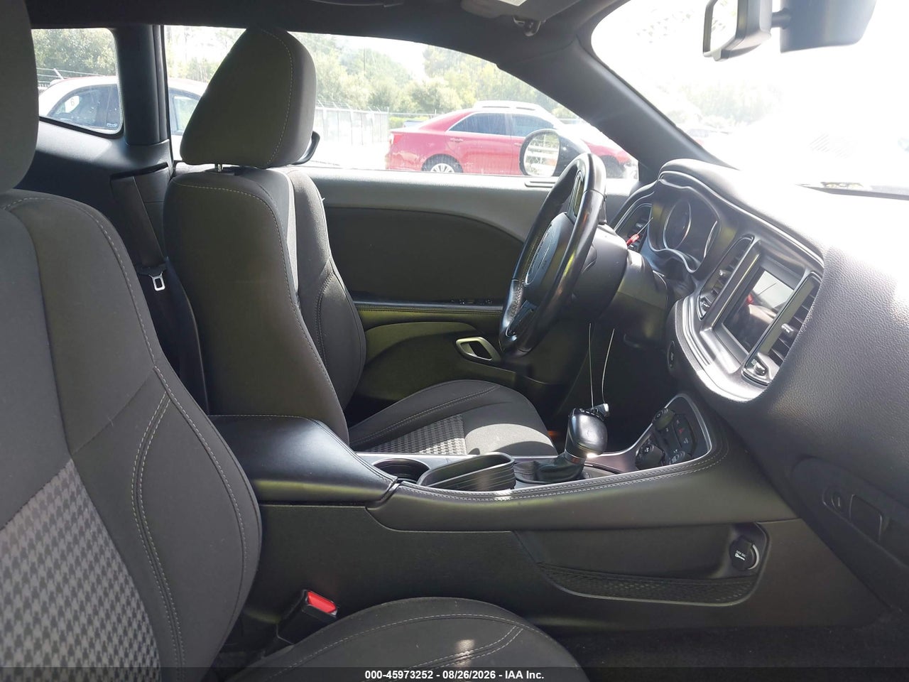 2018 DODGE CHALLENGER SXT · 5/11