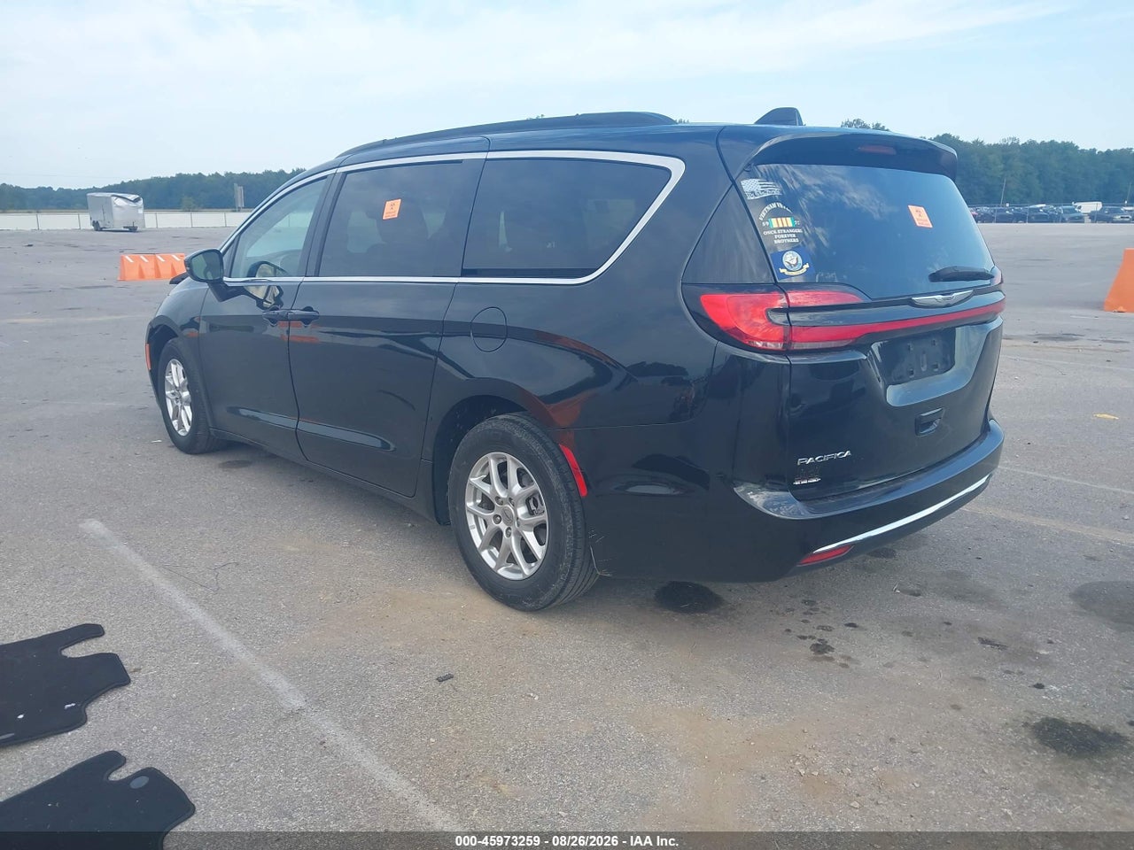 2022 CHRYSLER PACIFICA TOURING L · 3/11