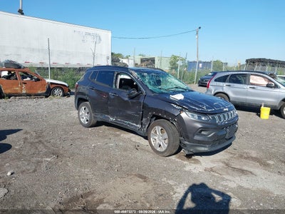 3C4NJDBB8NT****** · 2022 JEEP COMPASS LATITUDE 4X4