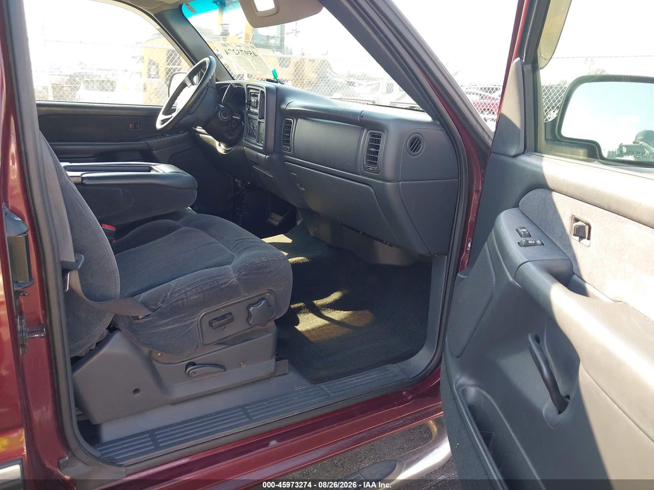 2002 CHEVROLET SILVERADO 1500 LS · 5/11