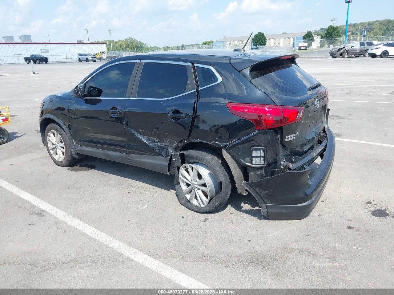 2017 NISSAN ROGUE SPORT S · 3/11