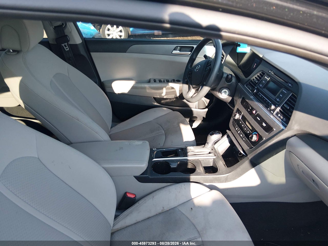2017 HYUNDAI SONATA   · 5/11
