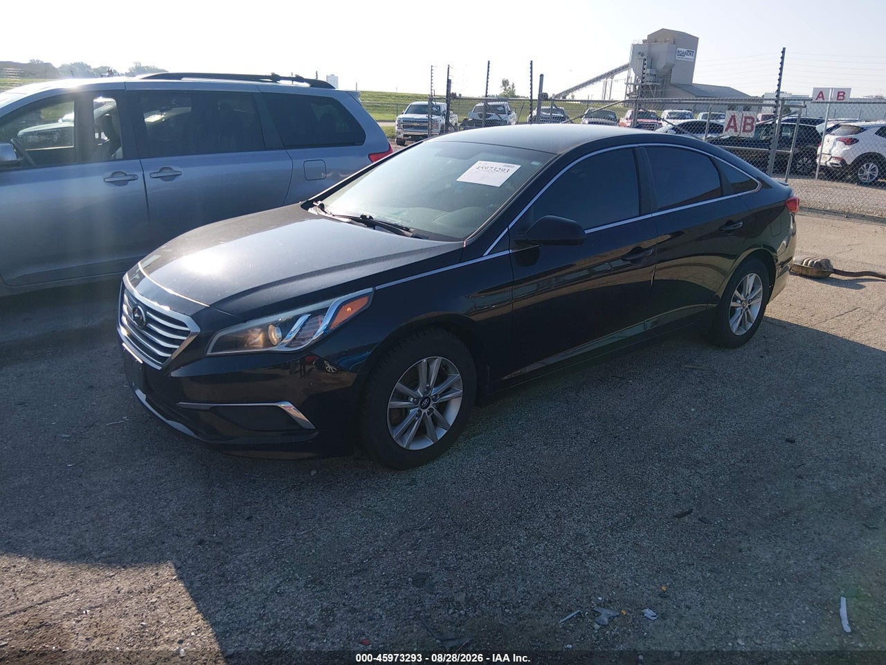 2017 HYUNDAI SONATA   · 2/11