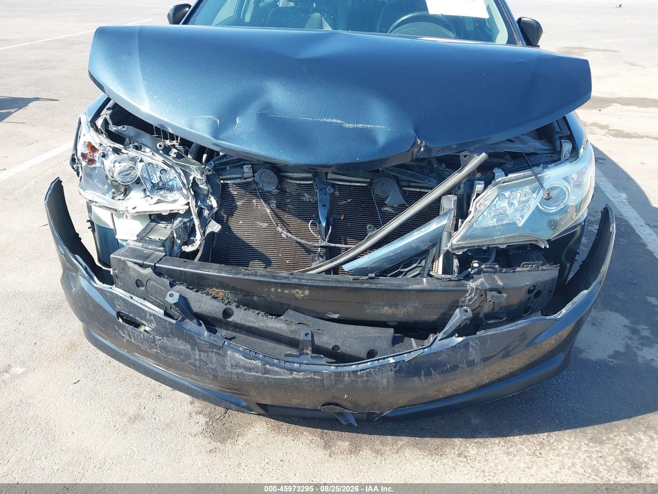 2014 TOYOTA CAMRY SE · 6/11