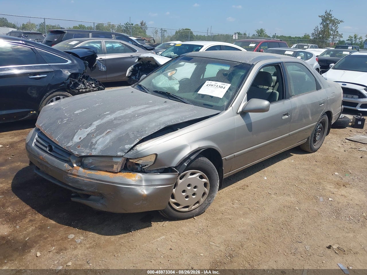 1999 TOYOTA CAMRY LE · 2/11