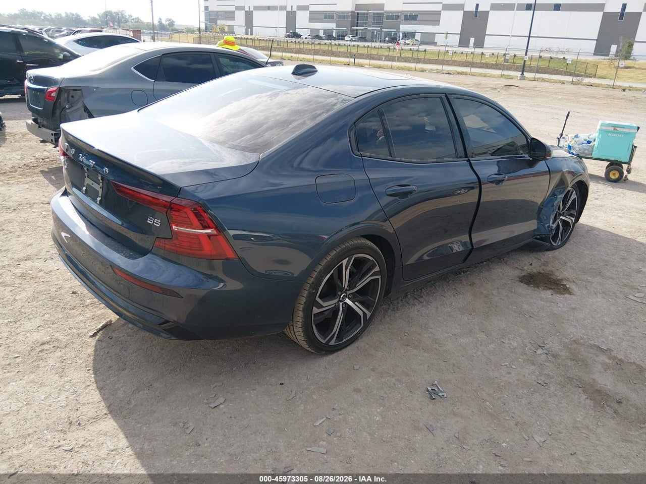 2024 VOLVO S60 B5 CORE DARK THEME · 4/11