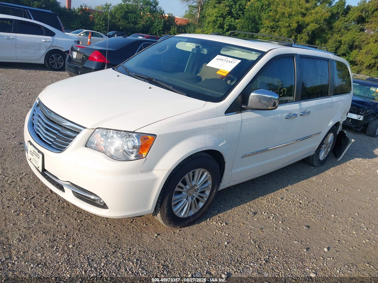 2012 CHRYSLER TOWN &amp; COUNTRY LIMITED · 2/11