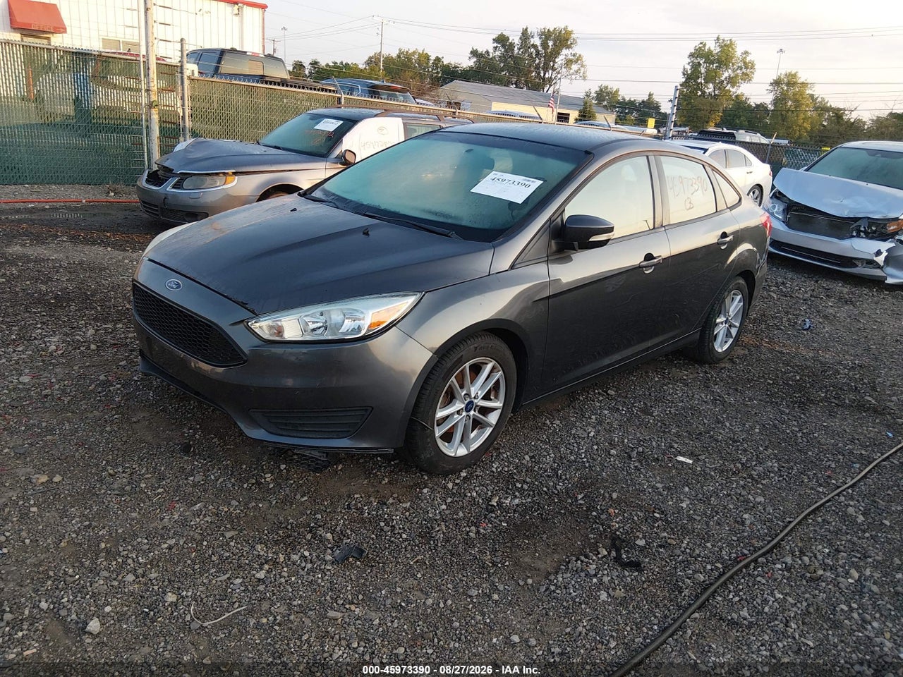 2017 FORD FOCUS SE · 2/11