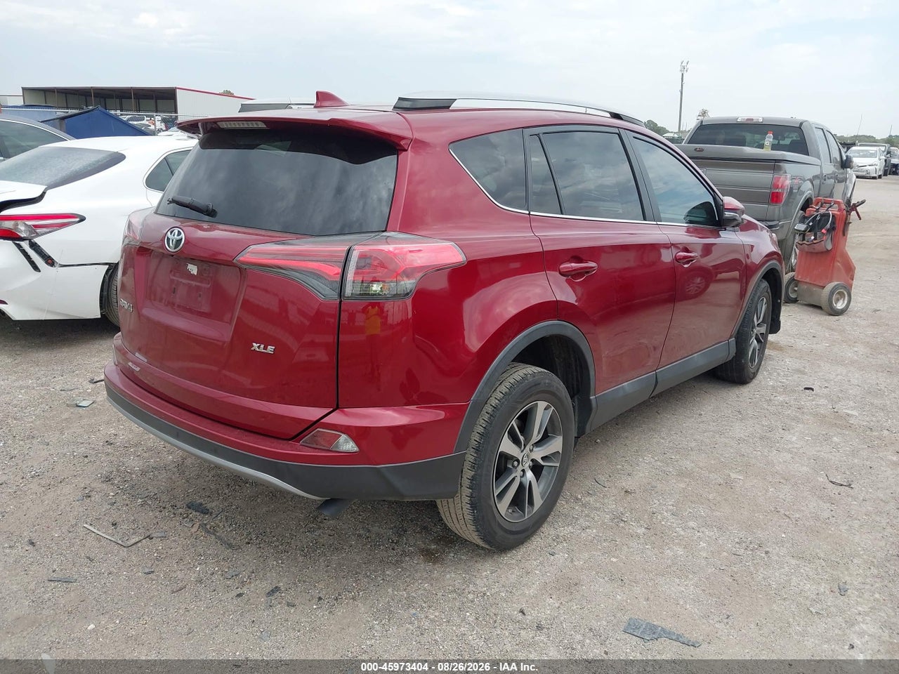 2018 TOYOTA RAV4 XLE · 4/10