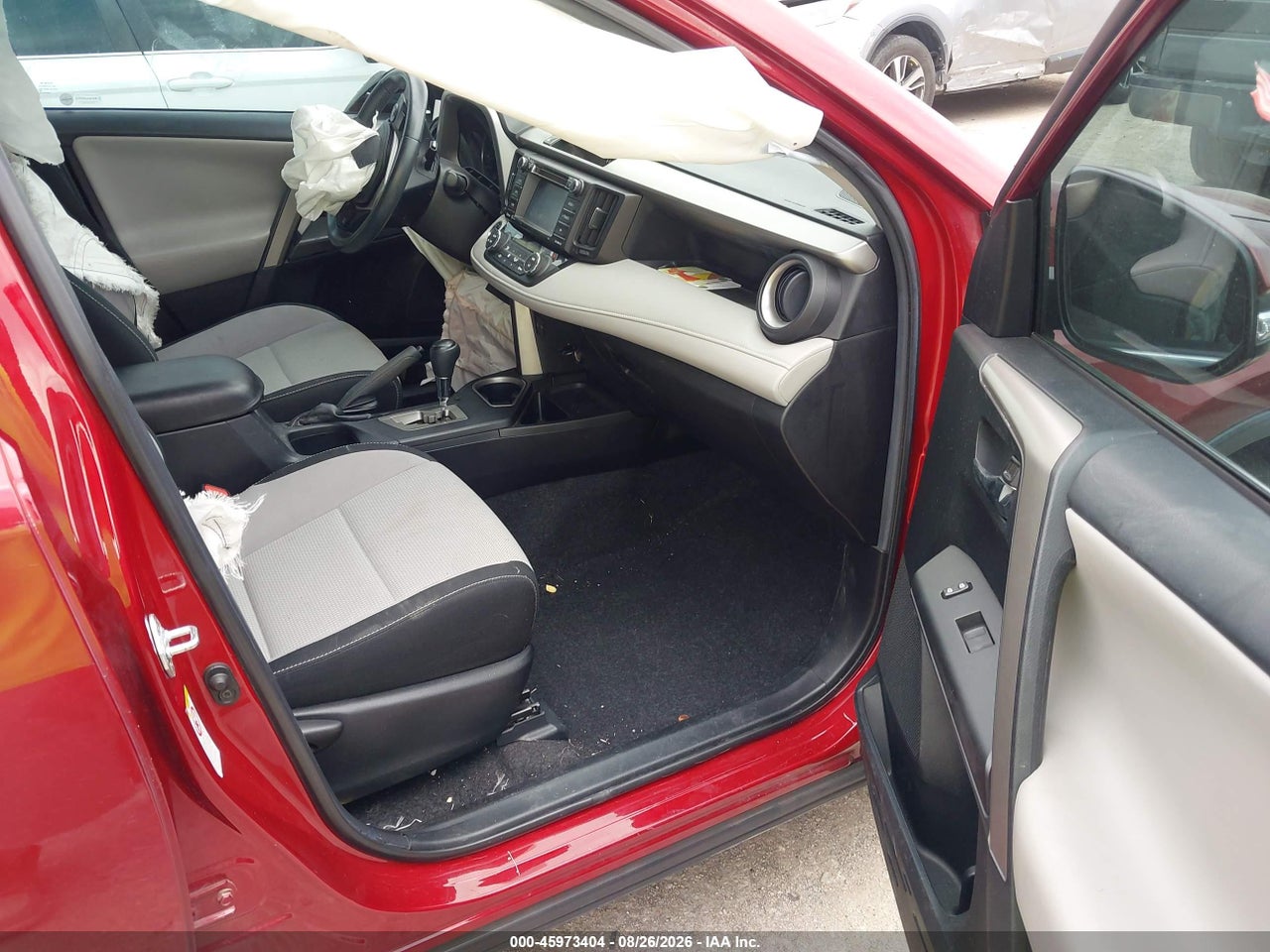 2018 TOYOTA RAV4 XLE · 5/10