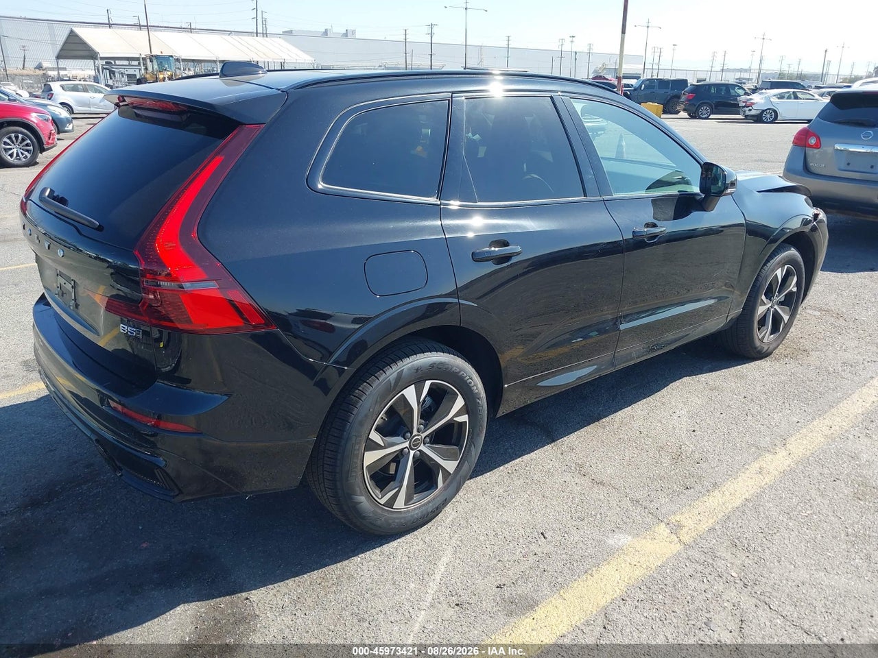 2026 VOLVO XC60 B5 CORE · 4/11