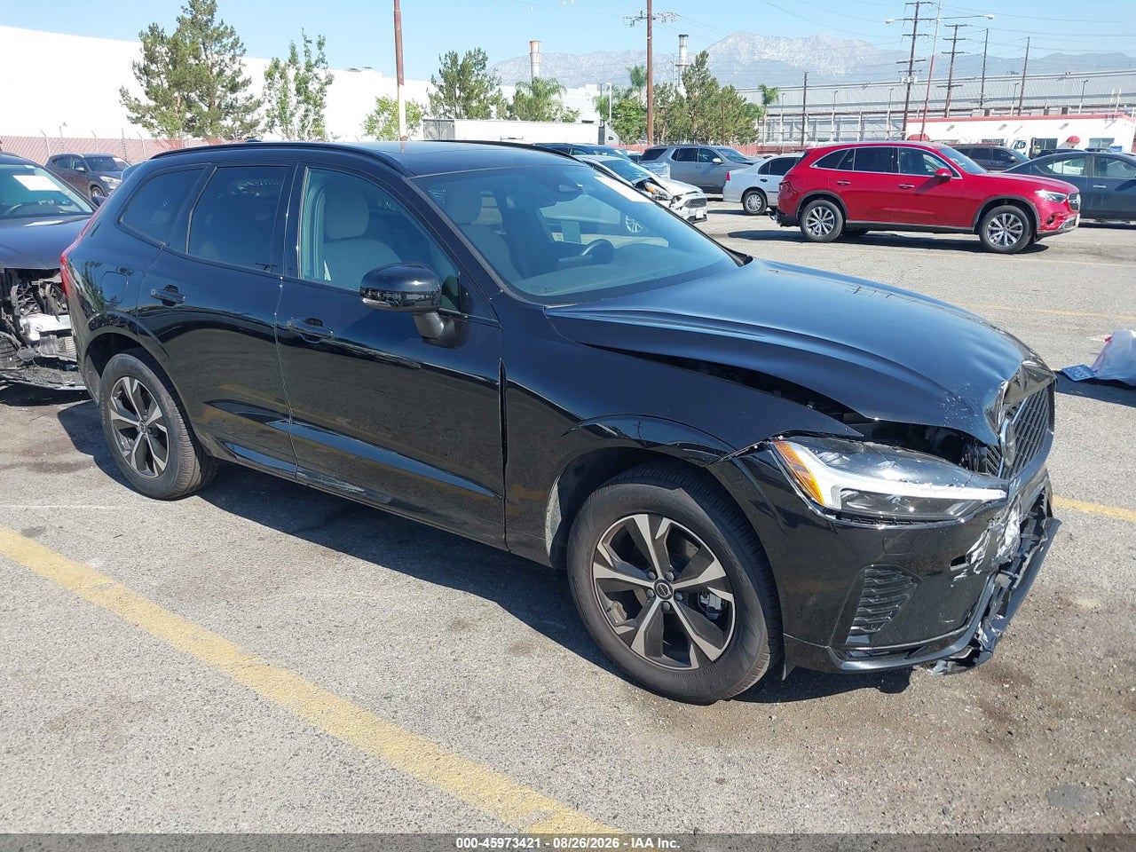YV4M12RJ9T1****** · 2026 VOLVO XC60 B5 CORE