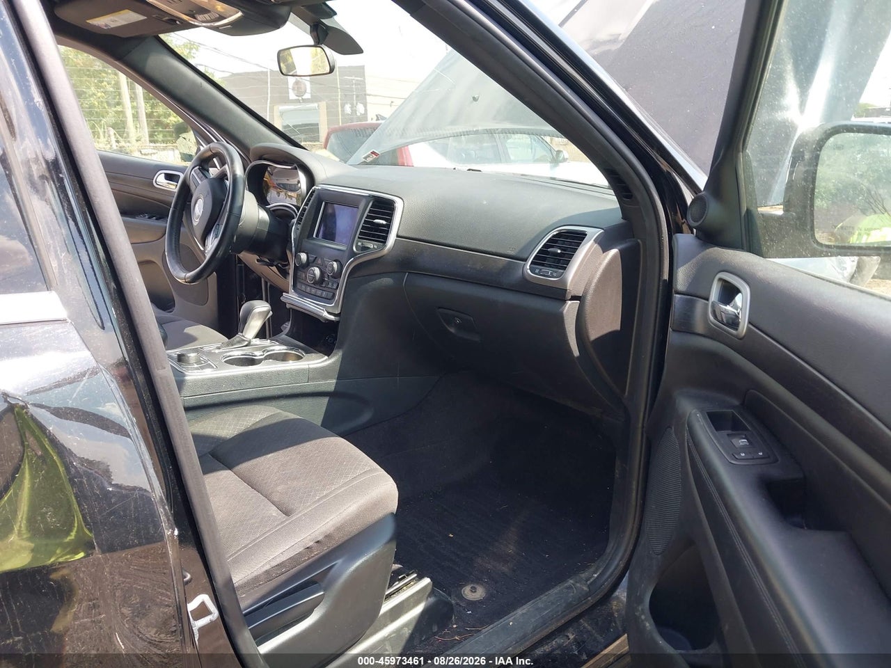 2018 JEEP GRAND CHEROKEE LAREDO E 4X4 · 5/11