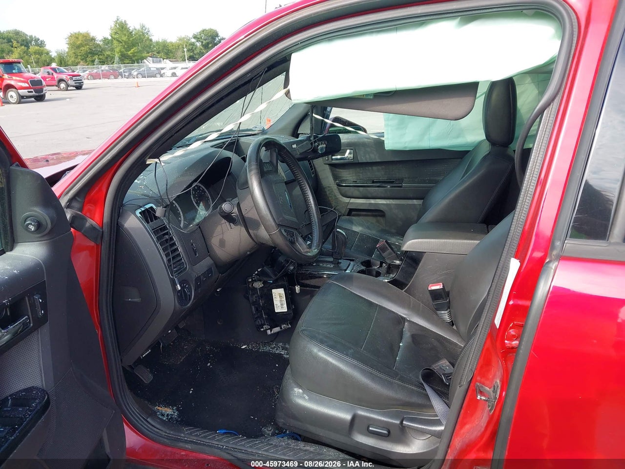 2011 FORD ESCAPE LIMITED · 5/11
