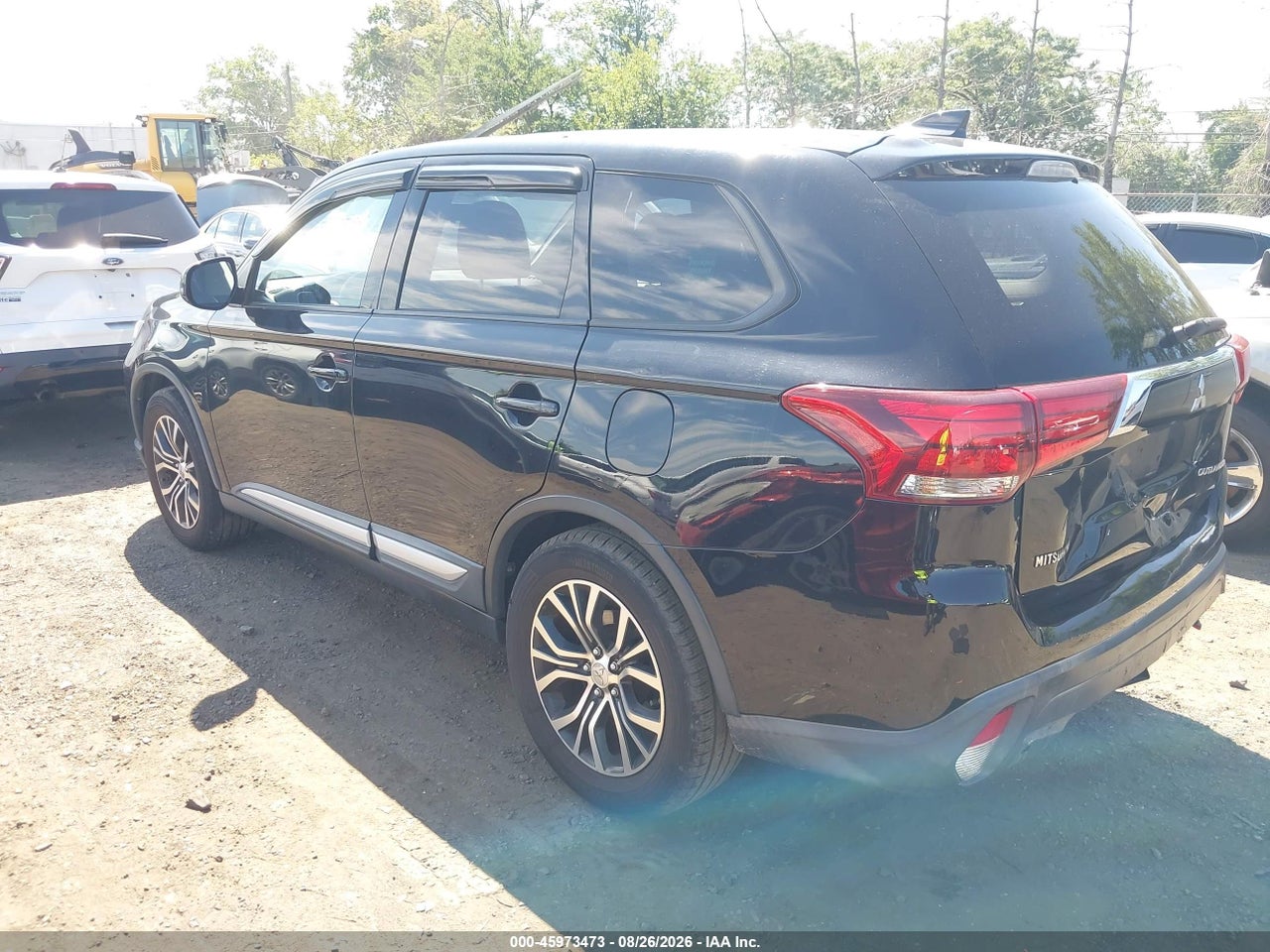 2017 MITSUBISHI OUTLANDER ES · 3/11