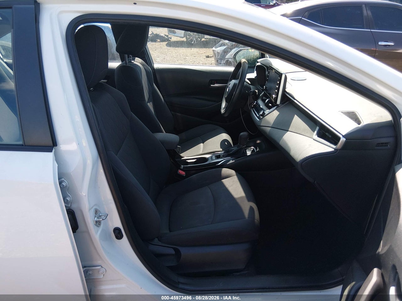 2021 TOYOTA COROLLA LE · 5/11