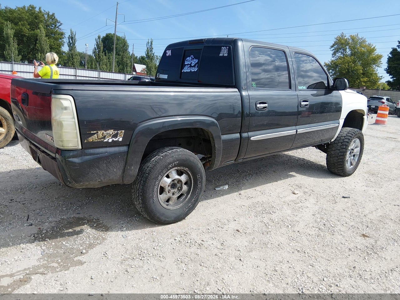 2005 GMC SIERRA 1500 SLT · 4/10