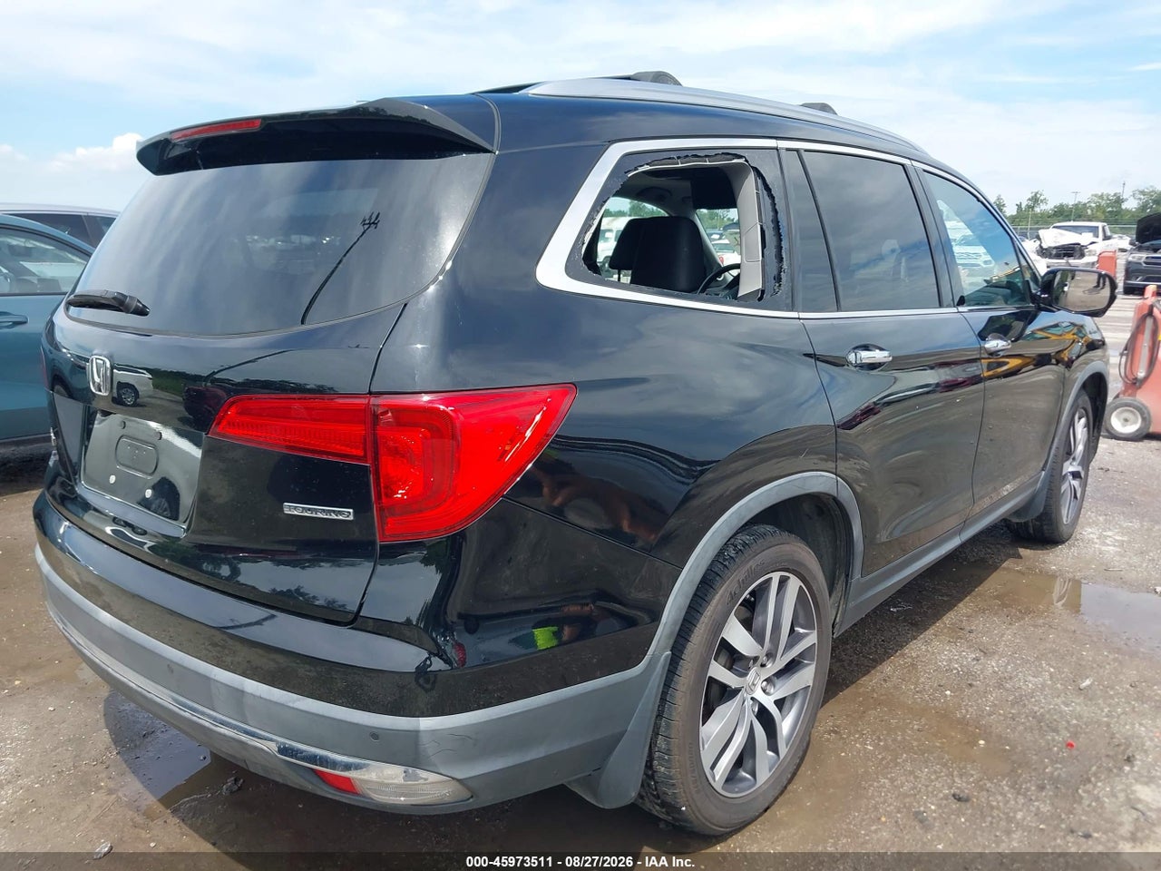 2017 HONDA PILOT TOURING · 4/11