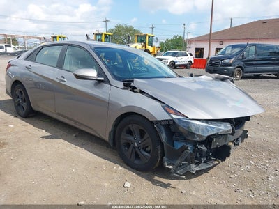 2022 HYUNDAI ELANTRA SEL