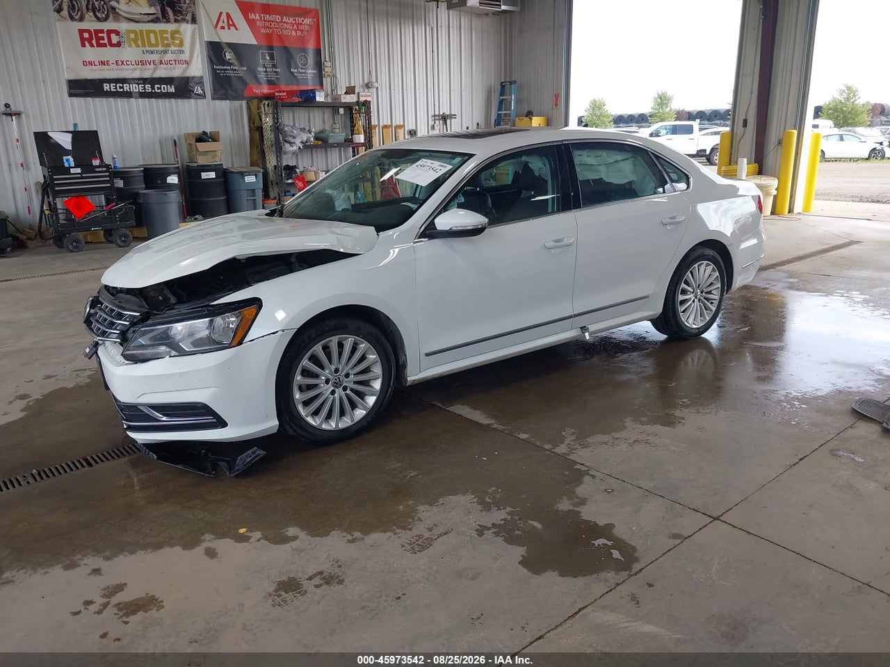2017 VOLKSWAGEN PASSAT 1.8T SE · 2/11