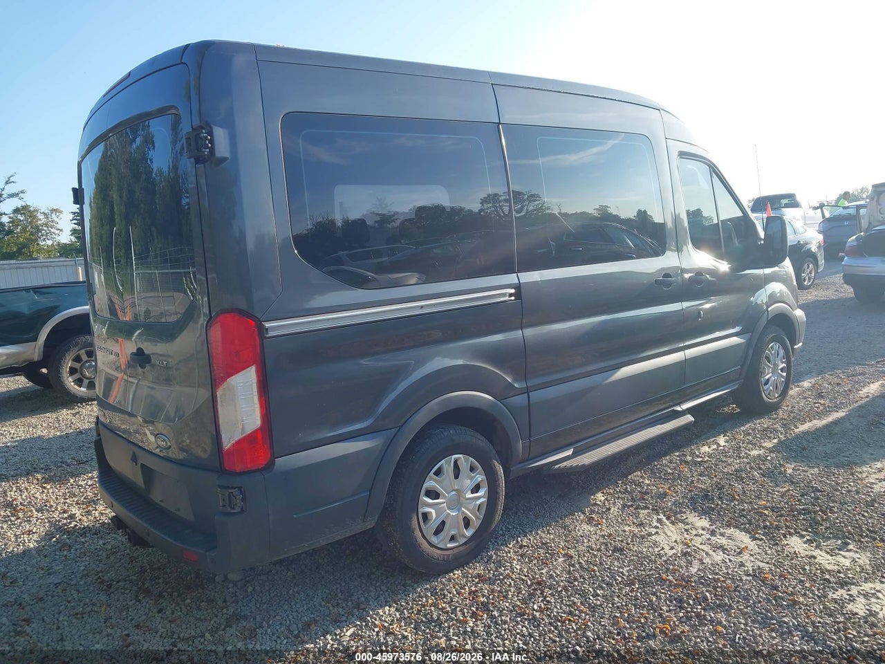 2016 FORD TRANSIT-150 XLT · 4/11