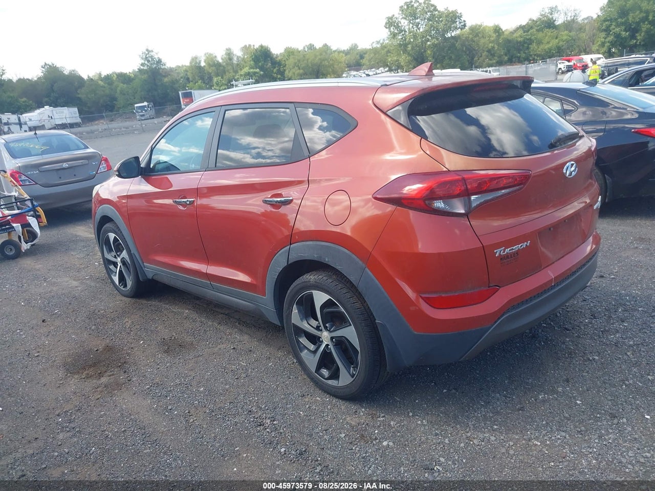 2016 HYUNDAI TUCSON LIMITED · 3/11