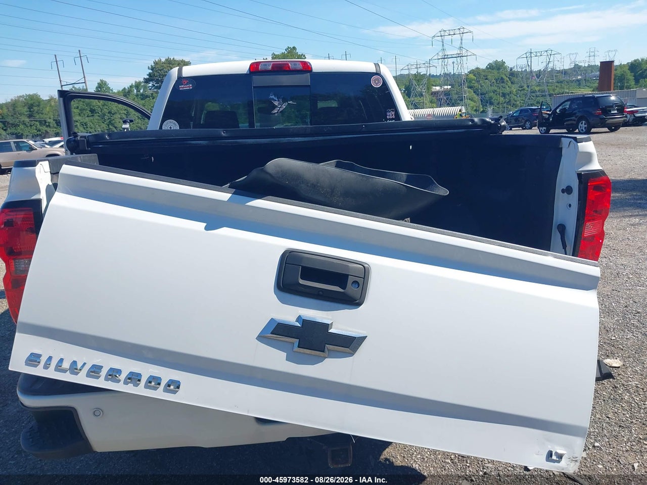 2018 CHEVROLET SILVERADO 1500 2LT · 6/11