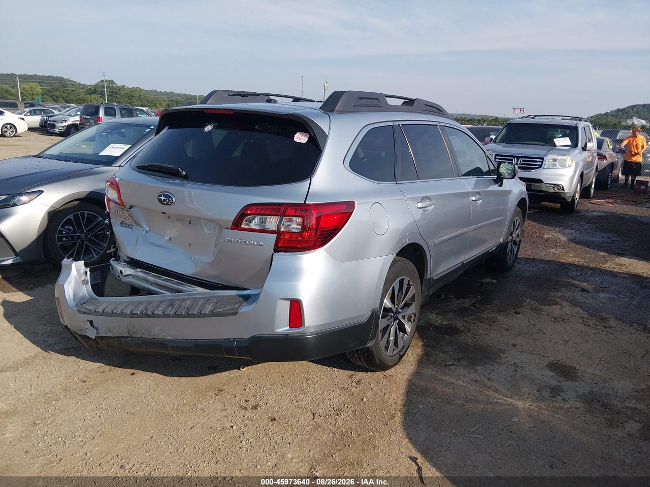 2015 SUBARU OUTBACK 2.5I LIMITED · 4/11