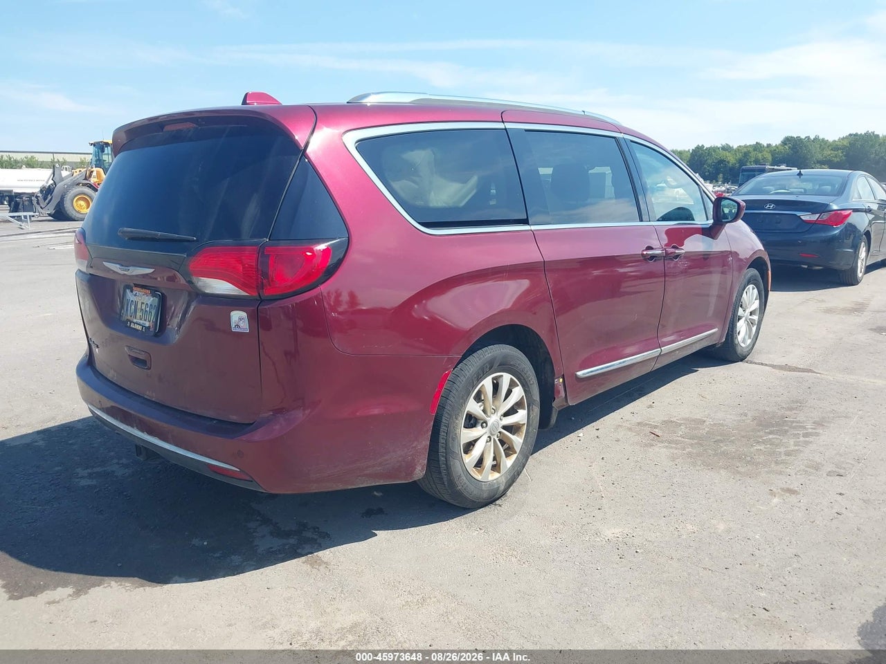 2018 CHRYSLER PACIFICA TOURING L PLUS · 4/8